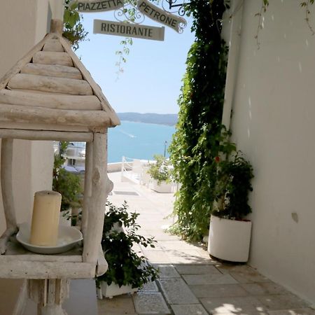 Piazzetta Petrone Apartments + Parking 비에스테 외부 사진