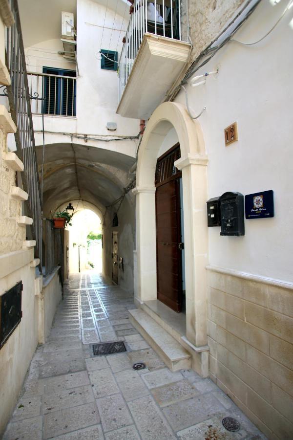 Piazzetta Petrone Apartments + Parking 비에스테 외부 사진