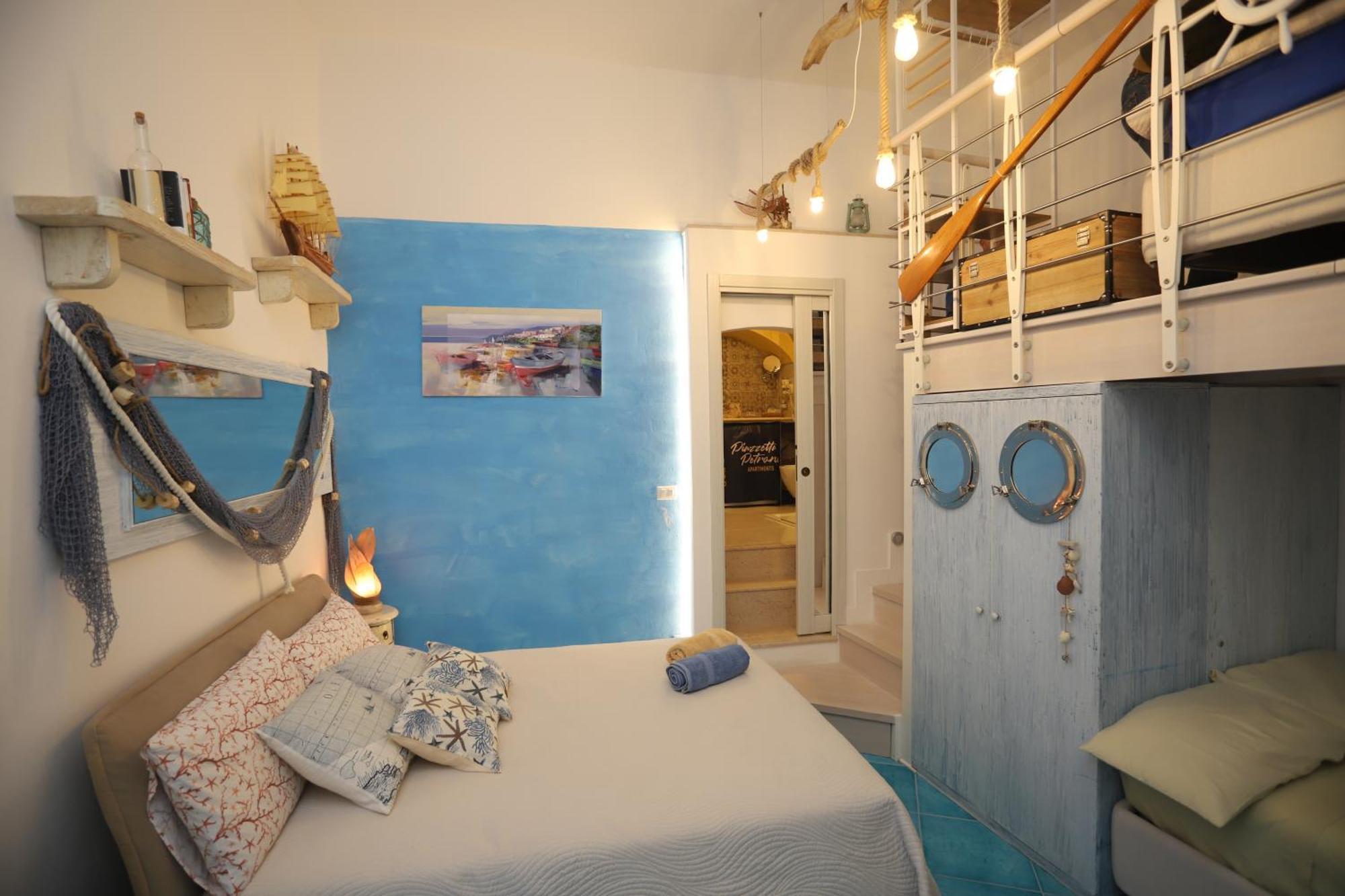 Piazzetta Petrone Apartments + Parking 비에스테 외부 사진